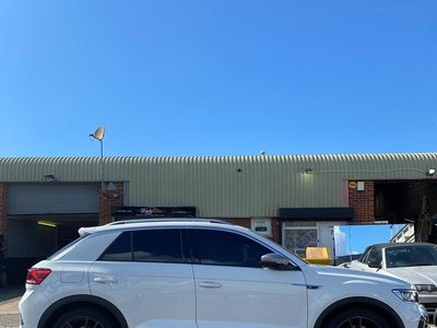 Vehicle window tint installation South London